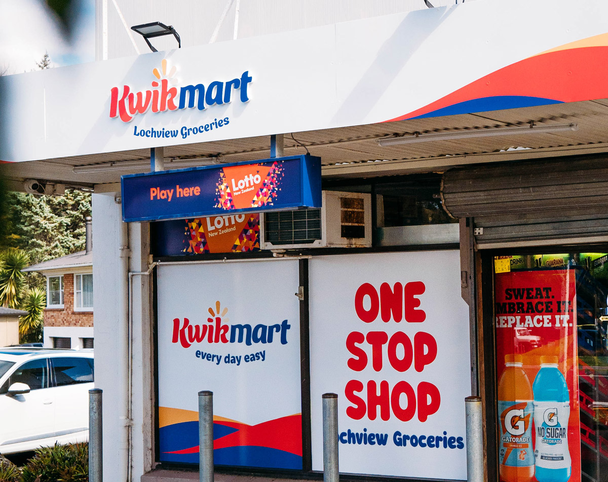 Kwikmart Storefront - Lochview